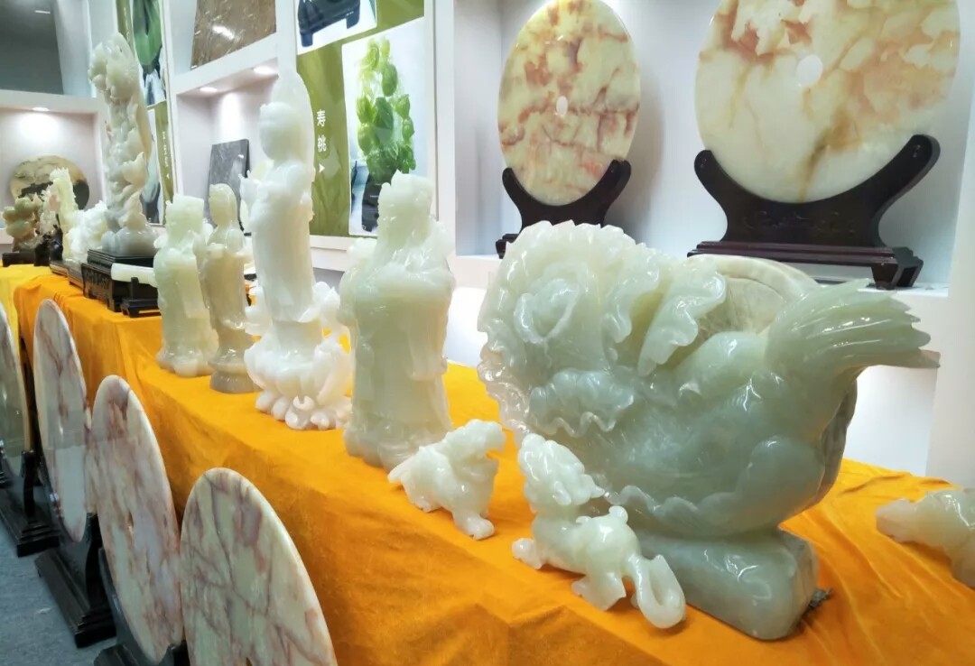 石阡石材参展“2018贵州(安顺)国际石材博览会”(图2)