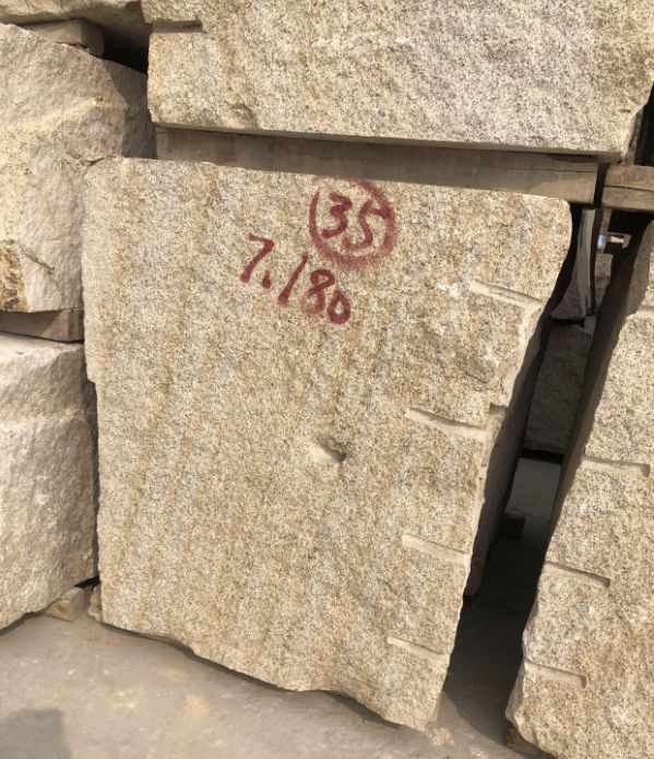 芝麻黑石材与黄锈石花岗岩加工多少钱1平方(图6)
