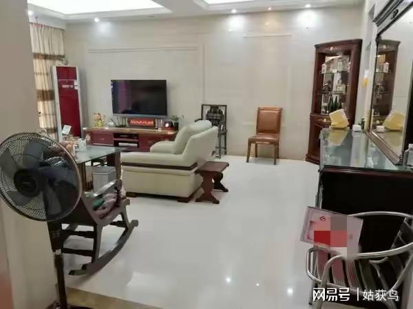 恭喜了！海口市龙华区有一栋大别墅拍卖被人以430万元竞得！(图2)