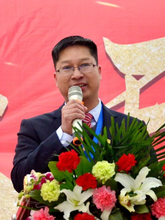 头条！今天平邑500多位石材大佬聚集于此场面十分盛大！(图5)