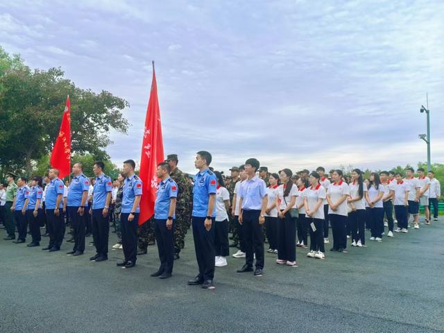 “吴大澂收复国土纪念”揭牌暨延边州2024年“全民国防教育月”活动启动仪式在珲春举行(图4)
