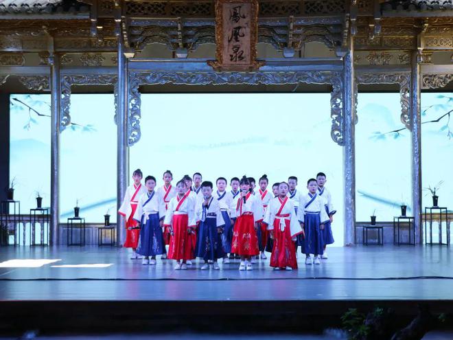 2024“风从东方来-彩云之南”沪滇文化交流活动精彩举行(图8)