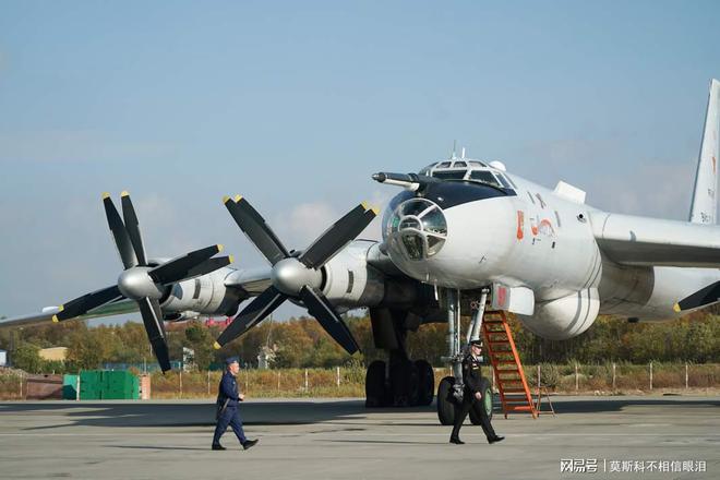 一口气击中：俄罗斯海军在海洋2024演习中展示了哪些武器(图3)
