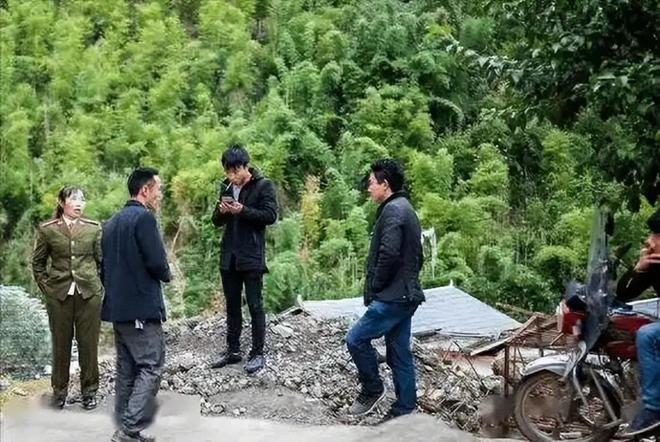 四川奇石村21年村民靠捡石头致富买房买车有的年赚上百万(图8)