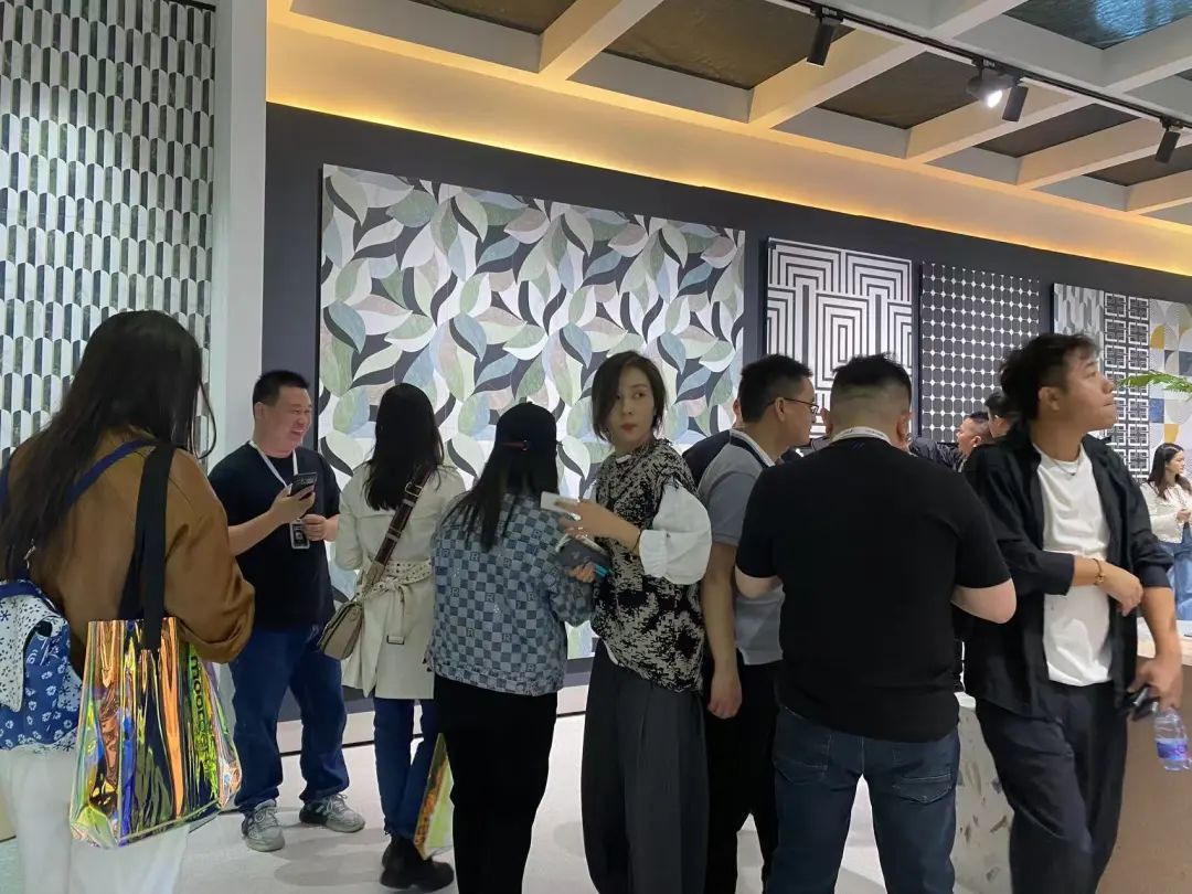 潮涌风劲更扬帆狮王瓷砖2024年度大事记(图17)