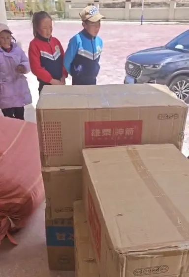 潮涌风劲更扬帆狮王瓷砖2024年度大事记(图26)