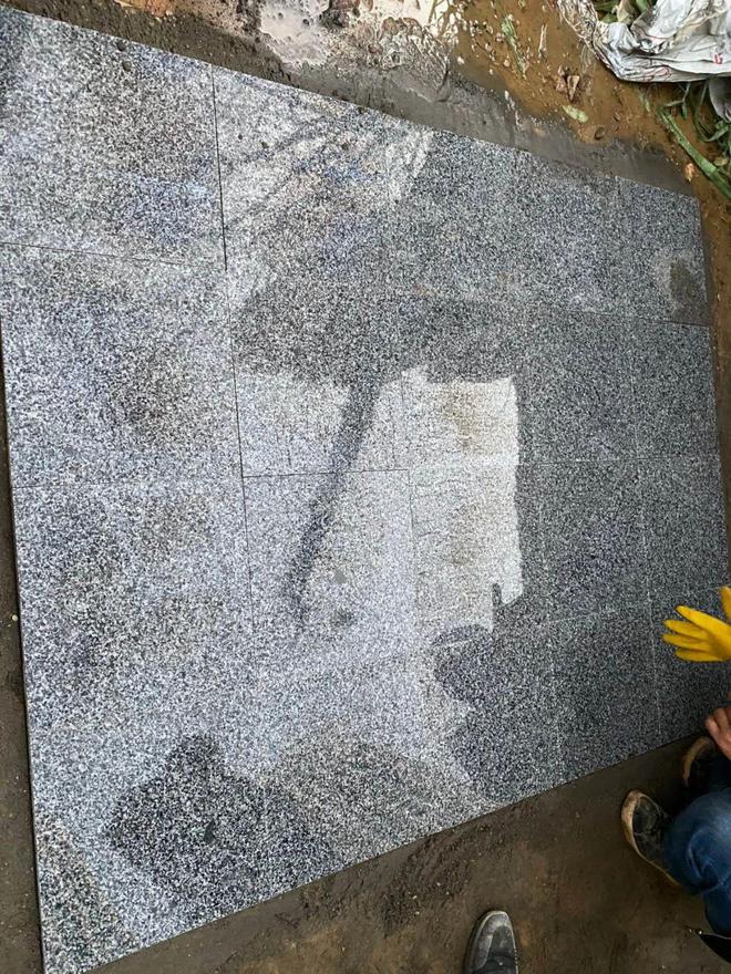花岗岩芝麻黑路沿石、芝麻灰、白路沿石多少钱一米及造型展示(图3)