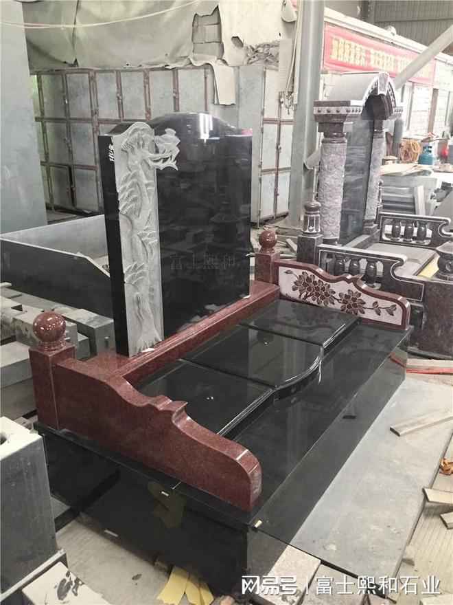 福建墓碑：雕刻技艺与石材艺术的完美结合(图3)