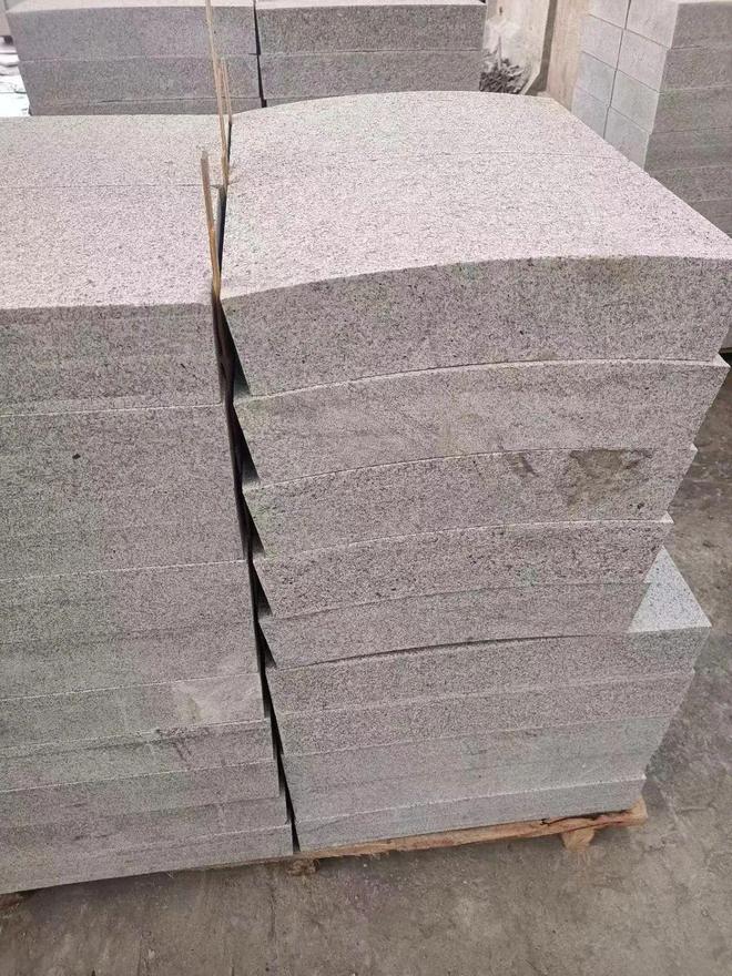 对于圆形或弧形石材加工采用仿形还是切梯形更合适(图6)