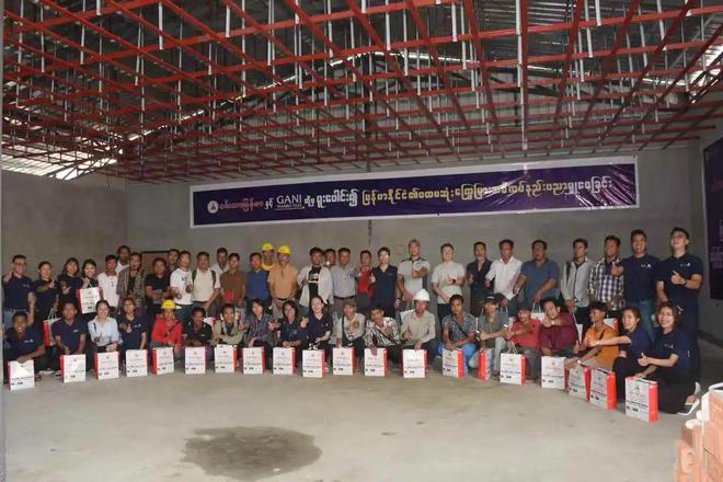 WanTharMyanmar携手中国简一大理石瓷砖为缅甸带来瓷砖顶级工艺--035mm超密缝铺贴技术(图2)