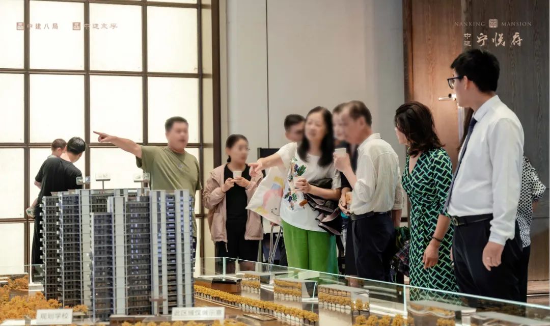 鼓楼首个双会所四代宅惊艳亮相(图1)