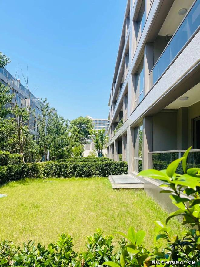 2025百度热搜@滨江之江壹品售楼处发布：之江壹品稀缺房源！(图8)