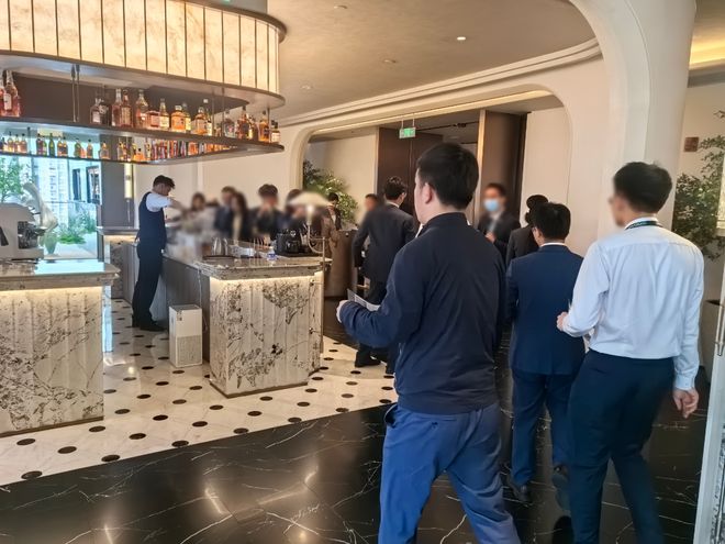 发布：千人抢房！中海丽泽叁號院即将开盘实拍现场沸腾真相(图2)