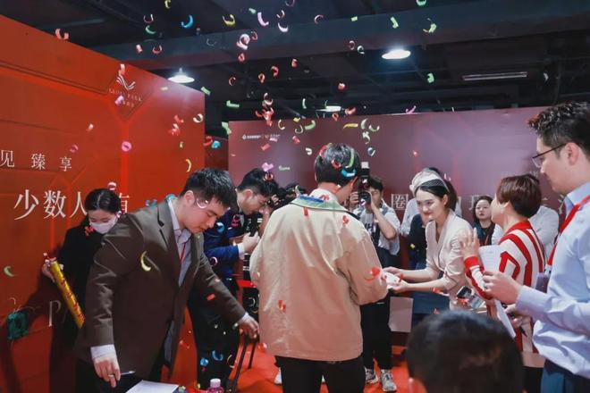 领翠滨江・先锋艺术生活馆丨售楼处启幕江岸艺术人居实验场(图6)