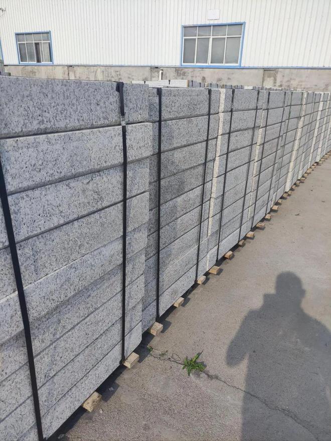 石材加工芝麻白路沿石倒角路沿石机切面、火烧面多少钱一米(图22)