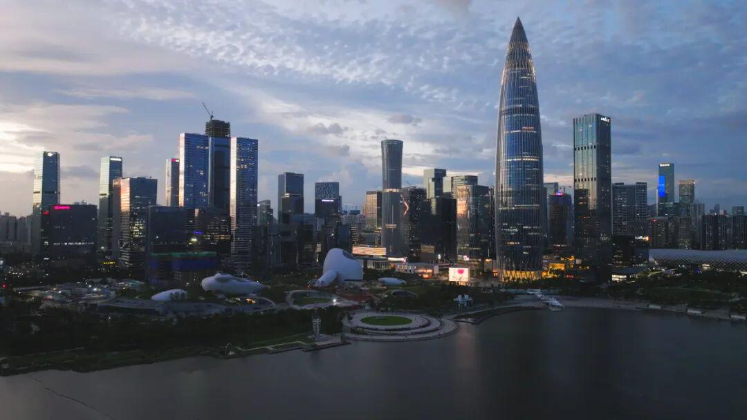 惊艳了！深圳新地标外立面今日落成(图17)
