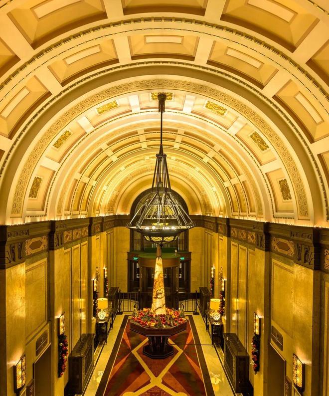 黄金周不涨反跌？五星酒店空房一片小民宿却一房难求！(图2)