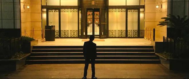 黄金周不涨反跌?五星酒店空房一片小民宿却一房难求!