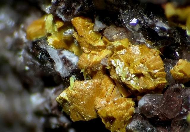 赚到了！油田和煤田下居然有铀中国终于摘掉了“贫铀”的帽子(图7)