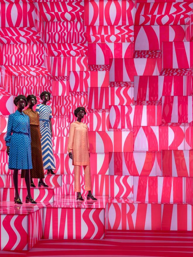 迪奥小姐青春与自由的不朽象征(图7)