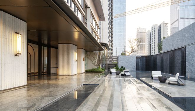 绿城瑞马润百合售楼处电线济南楼市热点(图6)