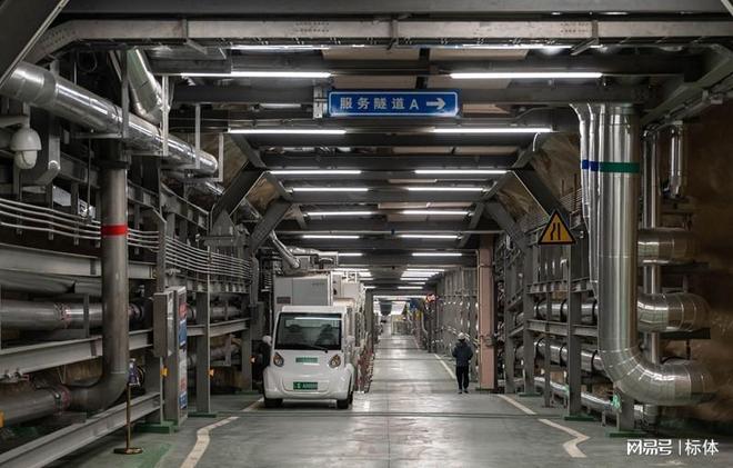 太牛了！2400米地下挖出世界最大实验室水电站竟藏中国科技王牌(图8)