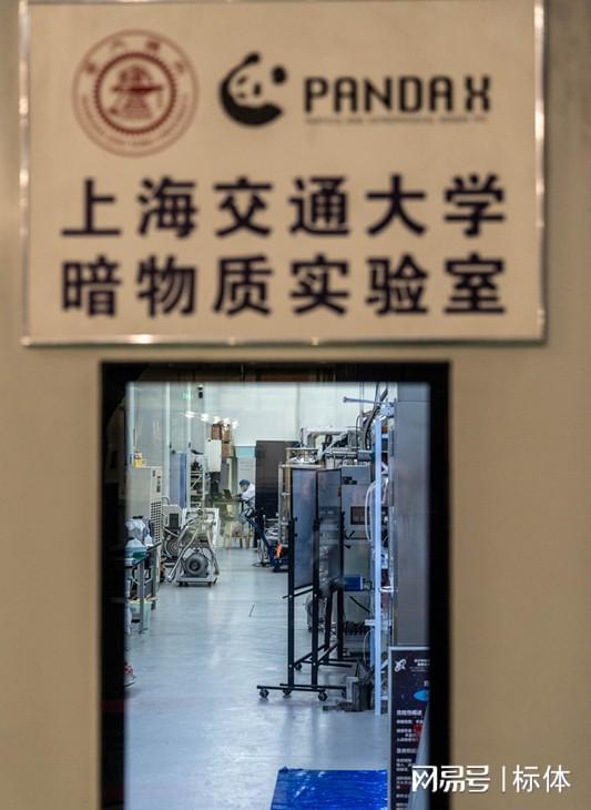 太牛了！2400米地下挖出世界最大实验室水电站竟藏中国科技王牌(图12)