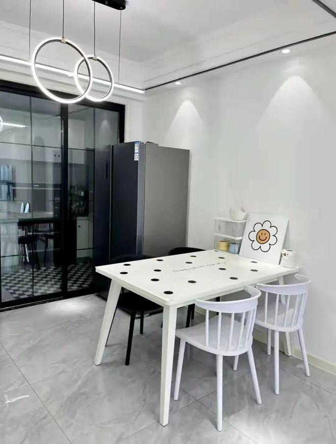 这8种餐桌已被淘汰建议大家别再买搬回家也没用(图12)