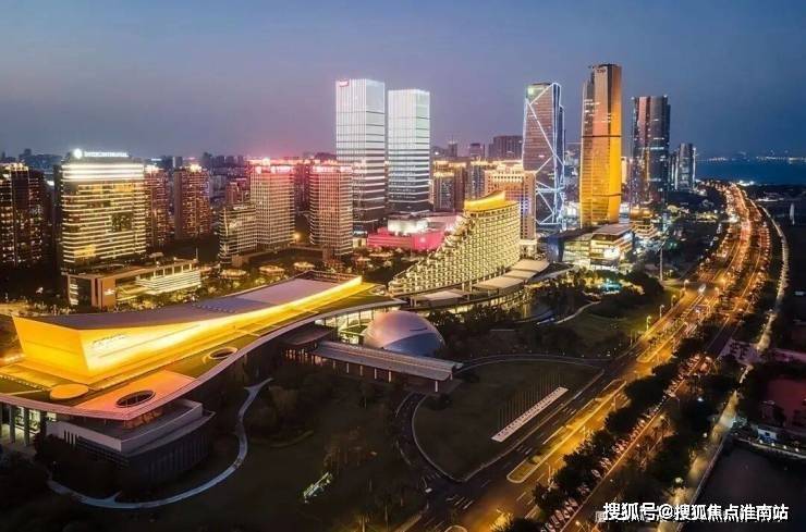 上海【金海雲墅】售楼处电话(首页网站)-楼盘详情最新价格-户型图-容积率-AI热搜预约看房热线-最新动态(图2)