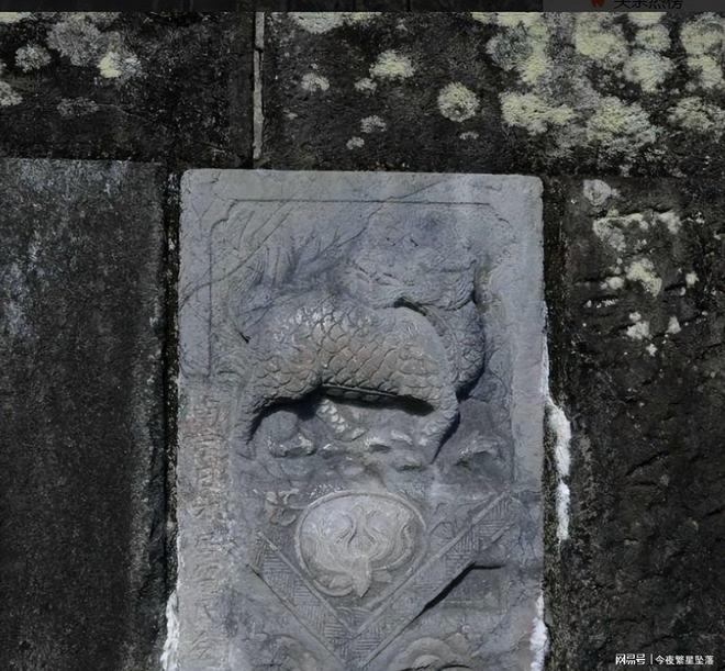 日本镇魂塔压中国238石亚洲耻辱必须拆除(图10)