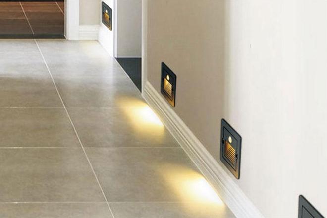 墙角灯没人买？这家定制机构却火遍全国！