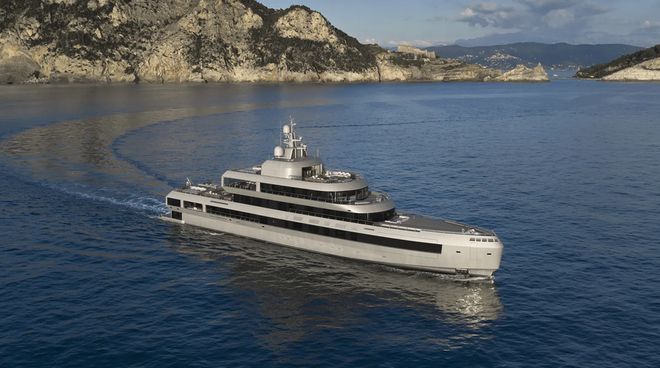 2025年最贵超艇交易盘点(图9)