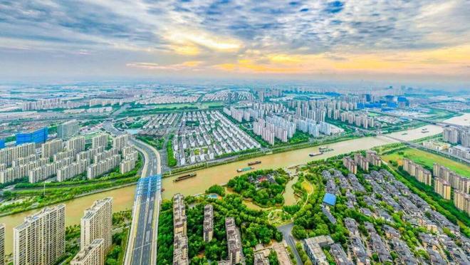 横空出世！高新区“新王”加冕！跳脱行情、逆市热销！竟然诞生在……(图6)