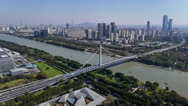 ⚡楼市焦点@贤坤花园二期售楼处发布：城市居住新坐标(图6)