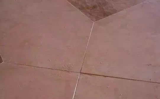 工艺石材地缝高低差怎么解决？