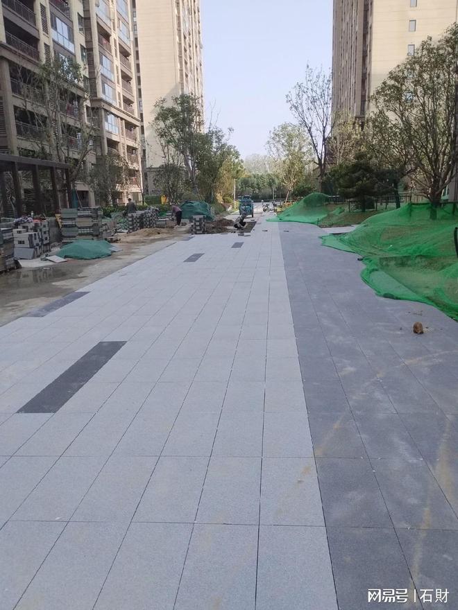 石材厂家加工铺装伸缩缝设置位置与间距的设计依据