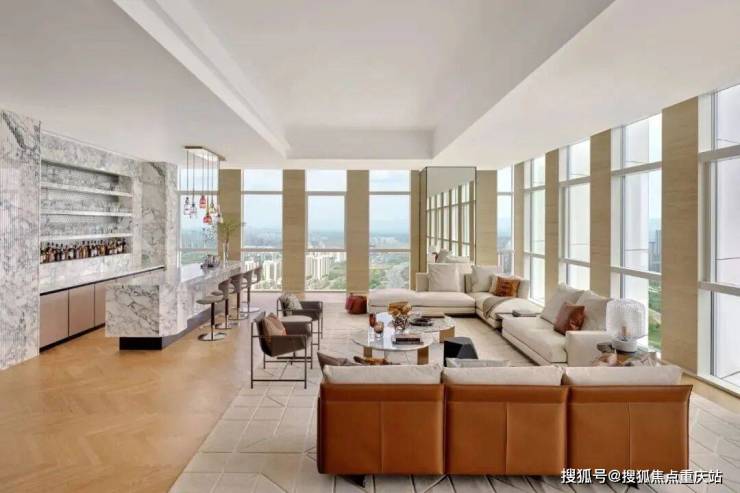 成都「蔚蓝卡地亚天际」售楼部电话_云端会客厅礼遇_天际线藏品解析_二月新品动态(图5)