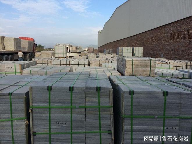 防滑耐磨的大理石铺装用石材由具备加工能力的石材批发厂家直供(图5)