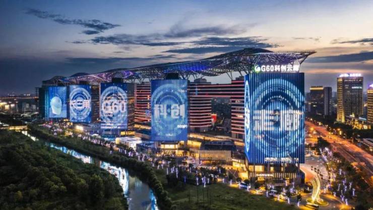 2026上海兴云间(兴云间售楼处电话)网站-销售中心()-小区环境-户型-价格-地址-楼盘详情-周边配套-售楼处电话-欢迎您(图2)